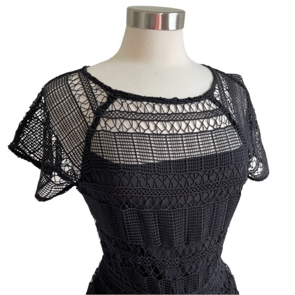 TULAROSA Brynn Black Eyelet Lace Romper size S - Picture 8 of 9